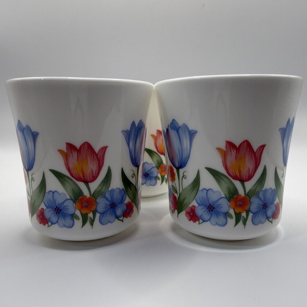 Beautiful 3 Corelle/Corningware "Fresh Cut Tulips" Coffee/Tea Mugs 8 oz.